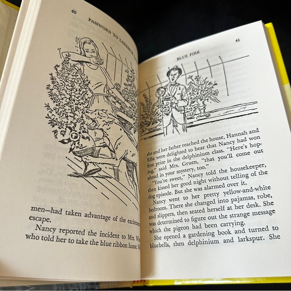 Nancy Drew Books - Picture 8 of 11